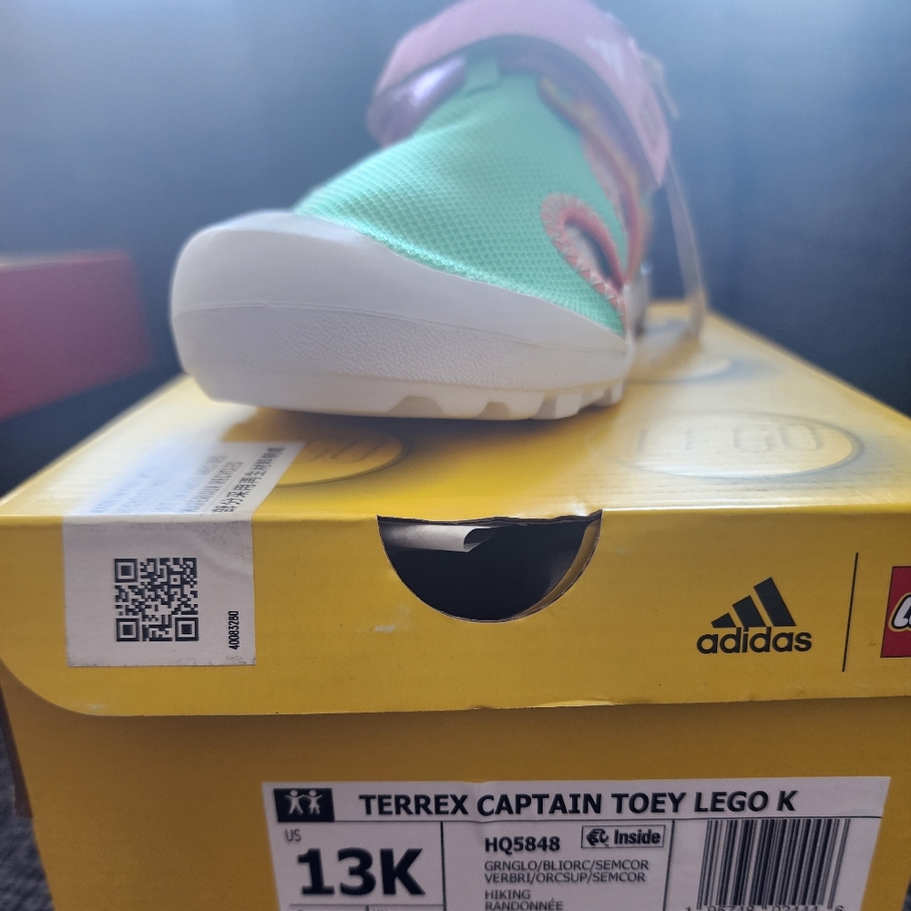 Adidas Terrex Captain Toey Lego, Size 13k.